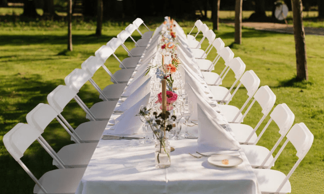 White Folding Chairs 1